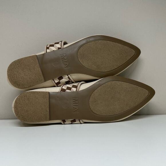 NWOB | MIA | Madeleine Ballerina Flats | Cream | Size 6 M US - Picture 9 of 14